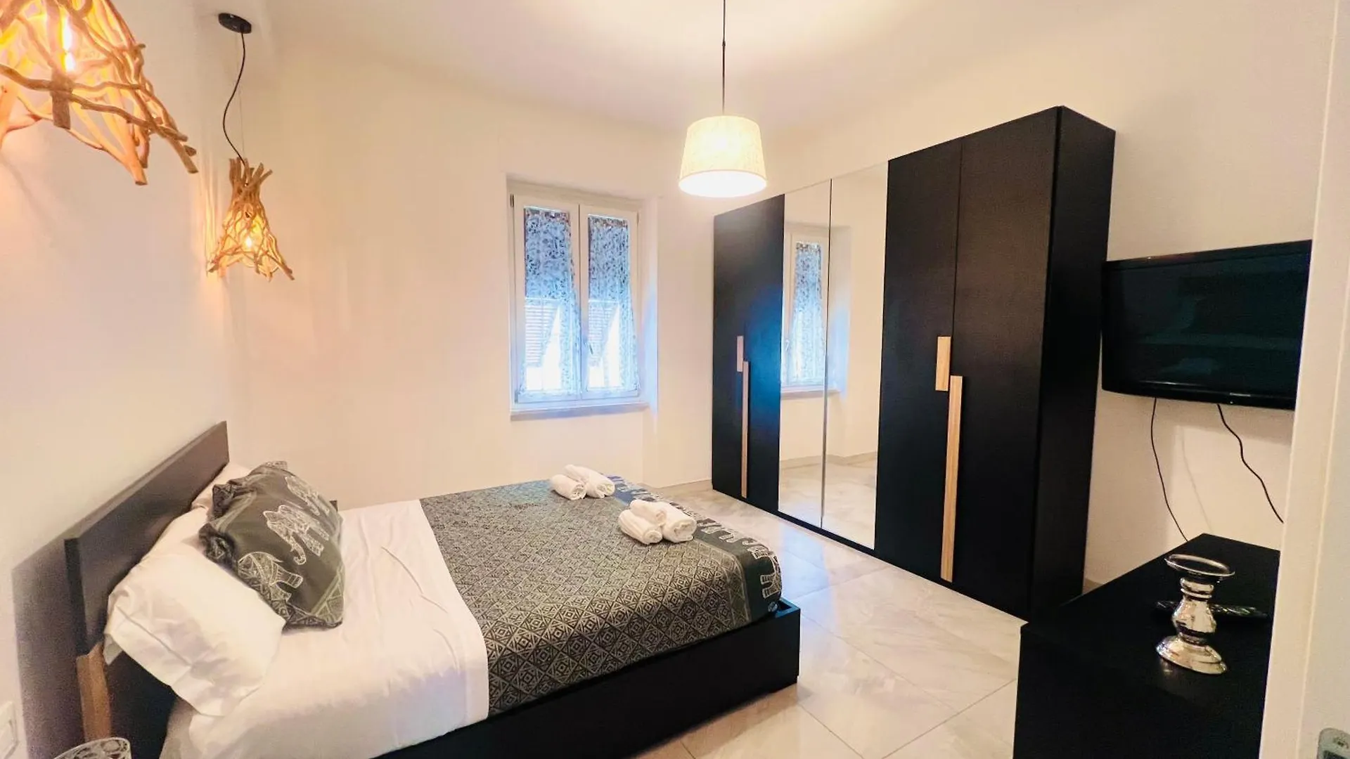 5 Terre Hub Migliarina Apartment La Spezia 0*,