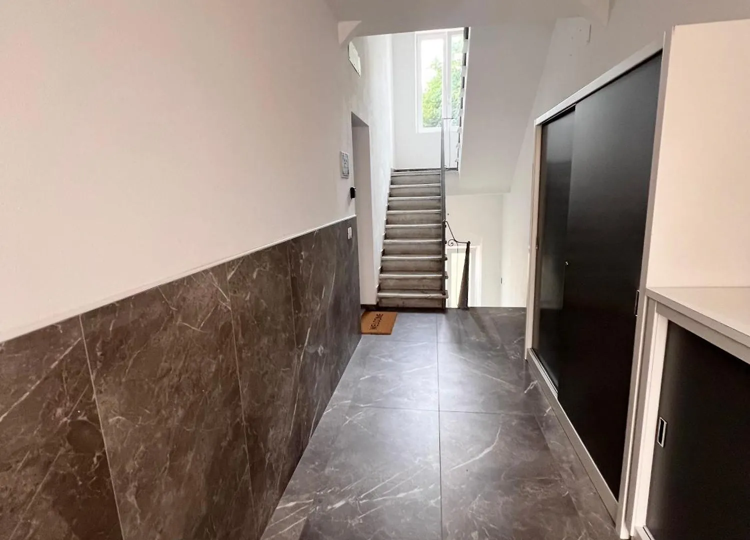 5 Terre Hub Migliarina Apartment La Spezia